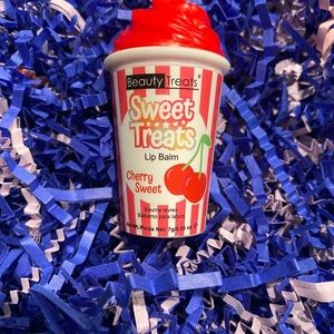 lip gloss and lip balms